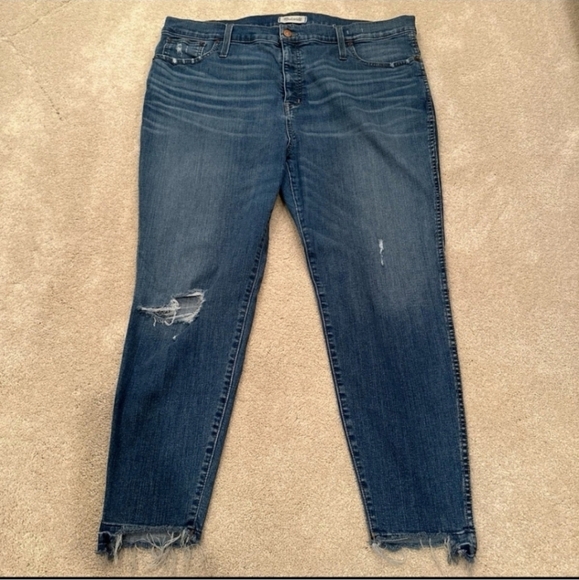 🍂🍁Madewell Curvy High-Rise Skinny Jeans: Drop Step-Hem Edition 35p - Picture 3 of 7